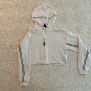 Forever 21 cropped hoodie